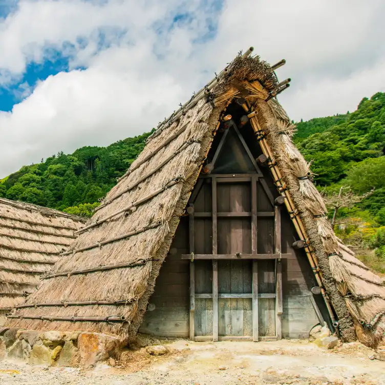 湯の花小屋